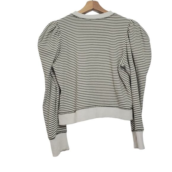 By the River | Puff Pleated Shoulder Striped Sweatshirt Regencycore - Picture 4 of 8